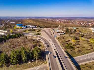 bir otoyol dron video.