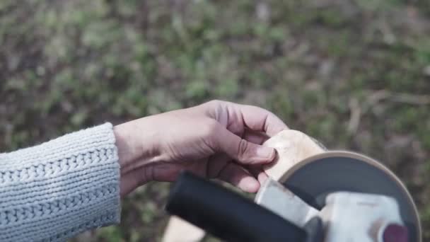 Pracujte Rozích Dřevěného Detailu Domácí Inspirace — Stock video