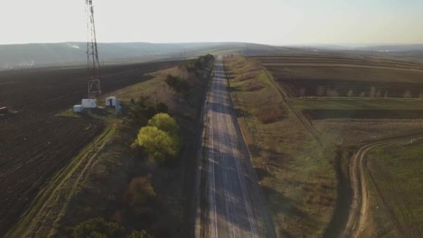 Letecký Pohled Příměstské Silnice Mezi Poli Moldavsko Republika — Stock video