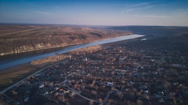 gün batımında Nehri Arial görünümü
