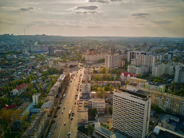 Vista aérea del dron de la ciudad de Kishinev —  Fotos de Stock