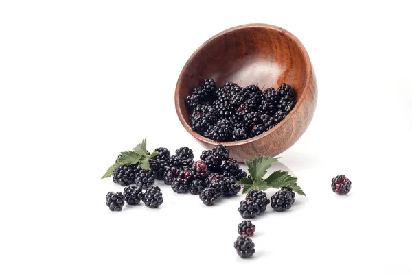 Blackberries in a wooden bowl — Stock Photo, Image