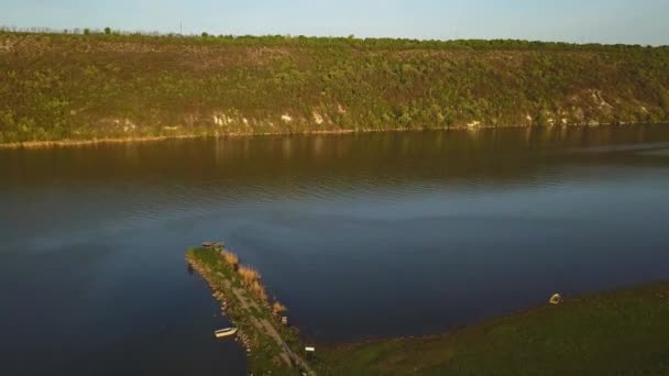 Bahar Zamanı Nehrin Üzerinden Uçacağız Moldova Cumhuriyeti Dniester Nehri — Stok video