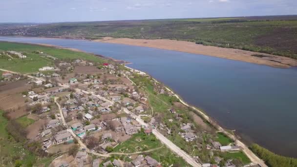 Pemandangan Arial Atas Sungai Dan Desa Kecil Sungai Dniester Republik — Stok Video