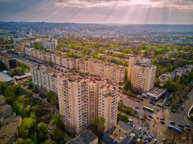 Kishinev şehrinin havadan drone görünümü