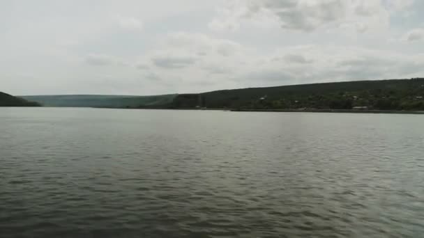 Vue Depuis Bateau Moteur Sur Rivière Mouvement — Video