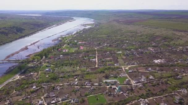 Arieel Uitzicht Rivier Het Kleine Dorpje Dnjestr Rivier Van Moldavië — Stockvideo