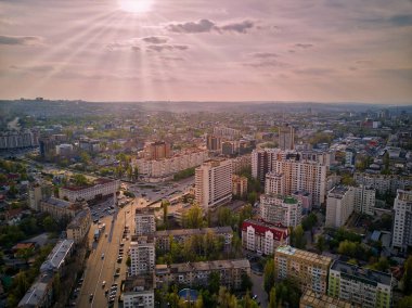 Kishinev şehrinin havadan drone görünümü