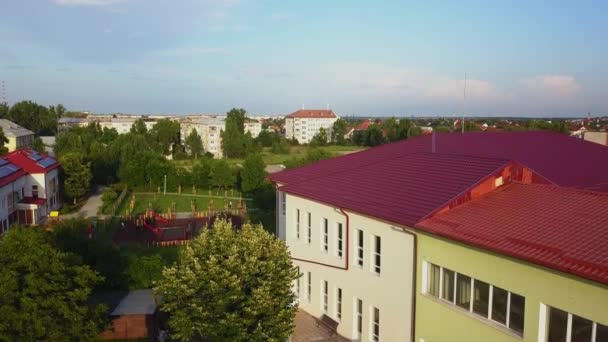 Luchtfoto Van Slatina Roemenië Drone Vlucht Europese Stad Bij Zonsondergang — Stockvideo