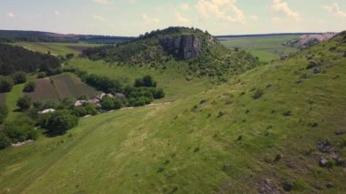 Moldova Cumhuriyeti Highlands üzerinde müthiş manzara üzerinde Uçuş.
