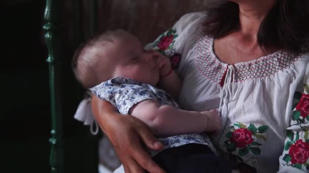 Cute Baby Sleeps His Mother Arms Motherhood — Stock Video