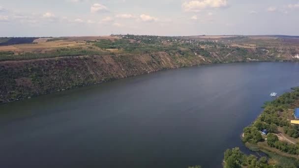 Lot Nad Rzeką Małą Wioską Jesienią Republika Mołdawii Wioska Molowata — Wideo stockowe
