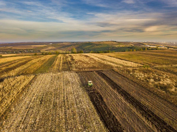 Petit Tracteur Ouvre Terre Fin Saison Préparation Pour Semis Fin — Photo