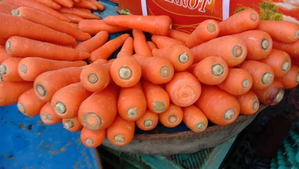 Färska Och Läckra Och Friska Morotslager Butik — Stockfoto