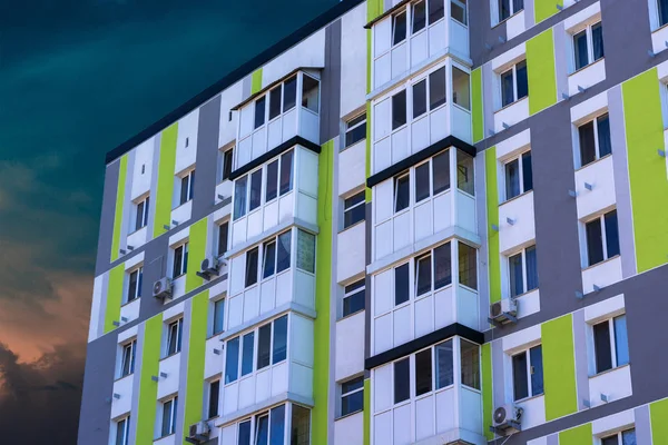 Mavi bulut cennet multistorey daire ev
