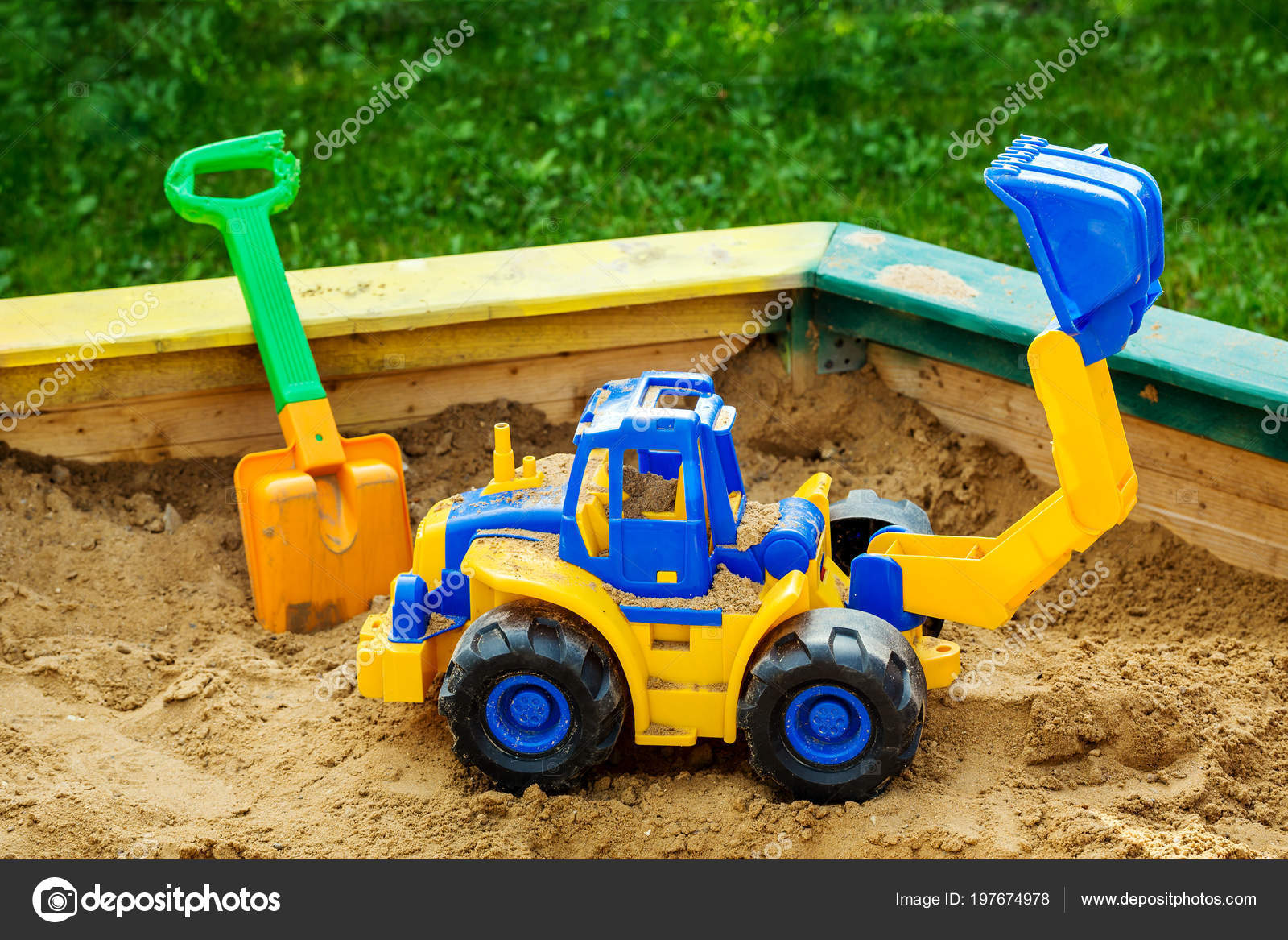 childrens toy tractor