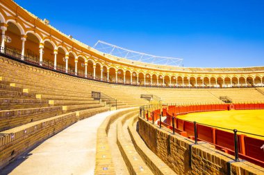 İspanya, Sevilla 'da boğa halkası (Plaza de toros)
