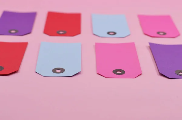 다채로운 레이블 프로젝트 분홍색 종이의 — 스톡 사진