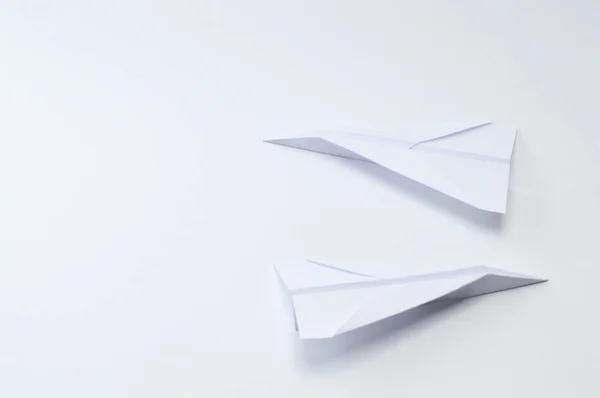 Papel Origami Fondo Blanco Ideal Para Tus Proyectos Educativos Temas — Foto de Stock