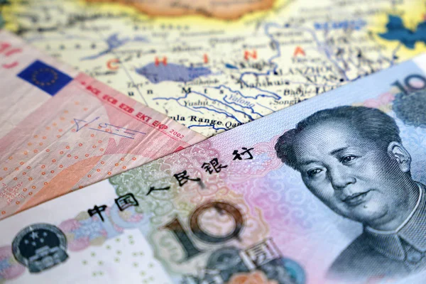 Chinesischer Yuan Und Euro Geld Auf Der Landkarte Chinas Wechselkurs — Stockfoto