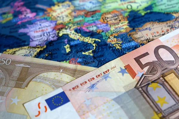 Банкноти Євро Карті Європи Концепція Економіки Євро Країн Єврозони — стокове фото