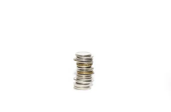 Una Pila Monedas Metal Sobre Fondo Blanco Aislar — Foto de Stock