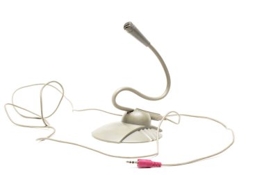 Beyaz arka plan, bilgisayarda için gri mikrofon izole, elektronik ve teknoloji