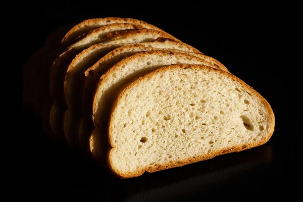 Fatias Pão Branco Fundo Escuro Fechar — Fotografia de Stock