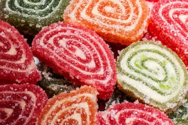 Çok renkli marmelat dilimleri yakın çekim, arka plan veya doku