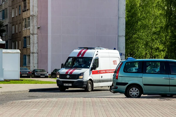 Belarus Novopolotsk May 2020 Ambulance Road Close — Stock Photo, Image