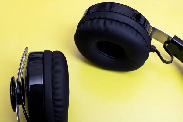 Black Big Headphones Yellow Background Close — Stock Photo, Image