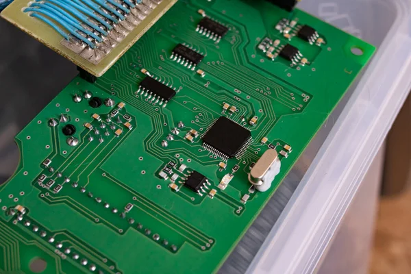 Zleri Yakın Olan Yeşil Pcb Makro Fotoğraf — Stok fotoğraf