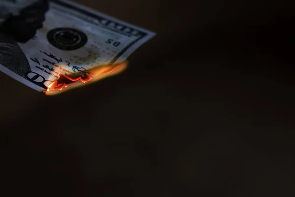 Burning 100 Dollar Bill Close Copy Space — Stock Photo, Image