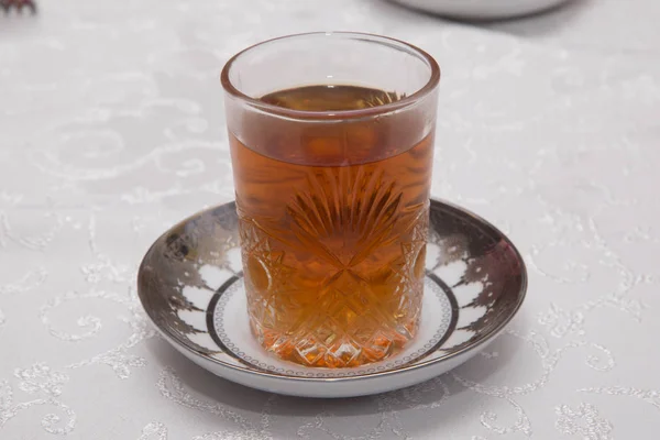 Azerbaijan Tee Traditionellem Glas Auf Tablett Nahaufnahme — Stockfoto