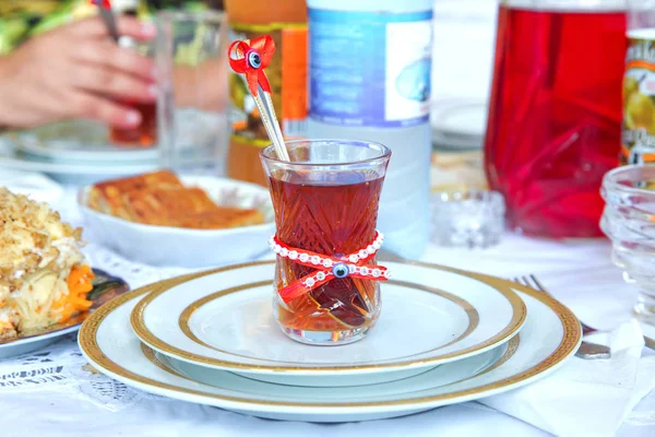 Süßer Tee Und Granatapfel Einer Schüssel Löffel Der Tasse Oben — Stockfoto