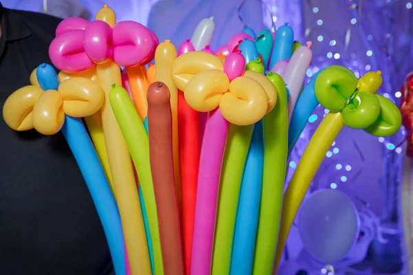 Uzun Balonlar Hayvanlar ile balon pompası - sihirli Balonlar, Assortmen büküm. Renkli Balonlar, parti için hazır. Birçok çok renkli balon, gururu Festivali