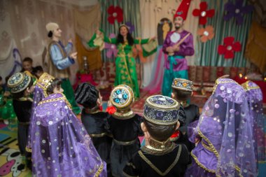 Novruz tatil arka plan. Azerbaycan Ulusal şapka ve kap ulusal kostüm