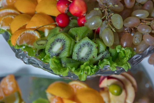 Kiwi gyümölcs háttér. Kiwi egy pohár gyümölcs jar . — Stock Fotó
