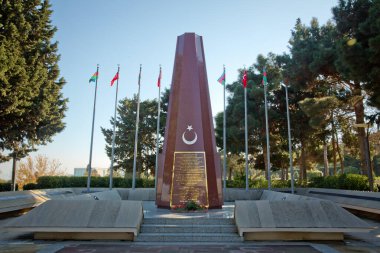 Bakü Türk Şehitleri Anıtı ve Azerbaycan 'da I. Dünya Savaşı sırasında öldürülen Osmanlı askerlerine adanmış bir mezarlık. Bakü 'de çarpışmada öldürülen Osmanlı askerlerinin anısına..