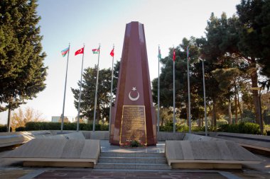 Bakü Türk Şehitleri Anıtı ve Azerbaycan 'da I. Dünya Savaşı sırasında öldürülen Osmanlı askerlerine adanmış bir mezarlık. Bakü 'de çarpışmada öldürülen Osmanlı askerlerinin anısına..
