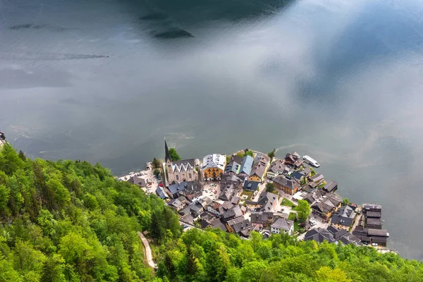 Hermosa Vista Hallstatt Desde Plataforma Observación Mañana Verano Distrito Salzkammergut — Foto de Stock