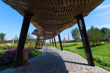 Moskova, Rusya - 29 Temmuz 2018: Park Tiufielieva Roshcha Zilart - Yeni Şehir Parkı'nın güneyinde bulunan Danilovsky bölgesi, Moskova, Rusya Moskova.