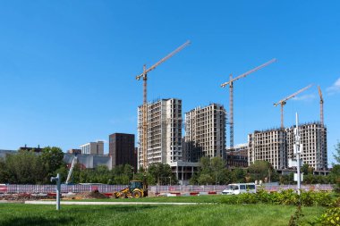 Moskova, Rusya - 29 Temmuz 2018: Panoramik Zilart konut kompleksi Moskova, Rusya'nın Danilovsky bölgesinde yapım aşamasında