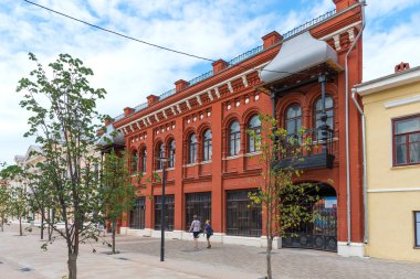 Tula, Rusya Federasyonu - Temmuz 28,2018: Metalistov sokak - Tula yaya caddesi sonra yeniden, eski bir şehir. Tula, Rusya Federasyonu