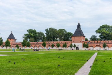 Tula, Rusya Federasyonu - Temmuz 28,2018: The Tower Ivanovo Gates ve Ivanovo Kulesi, Tula Kremlin kuleleri. Tula, Rusya Federasyonu. Yaz aylarında panoramik görünüm