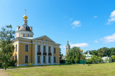 Rogozhskaya Sloboda şefaat katedralde Rus Ortodoks eski mümin Moskova, Rusya'da bulunan kilise, ana tapınaktır.