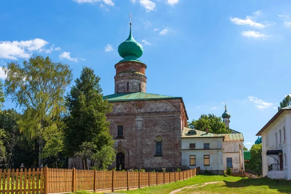 Rostov Borisoglebsky Manastırı. Rostov Boris ve Gleb erkek Ortodoks Manastırı. Rusya'nın altın yüzük. Yaroslavl bölgesi