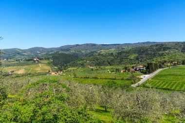 Chianti, Toskana bölgesindeki muhteşem bahar renkli manzara. İtalya