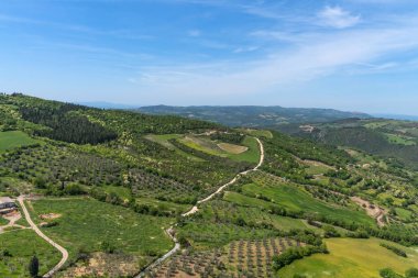 Toskana, Italya inanılmaz bahar renkli manzara.