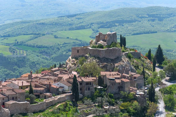 Vista panorâmica incrível da Castiglione d 'Orcia. Itália — Fotografia de Stock